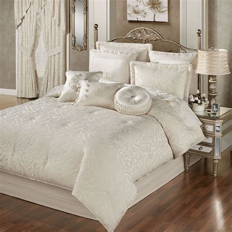 bedding damask